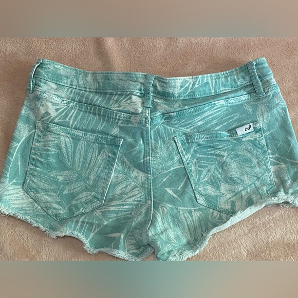 Blue Palm Print Summer Jean Shorts - Picture 3 of 5